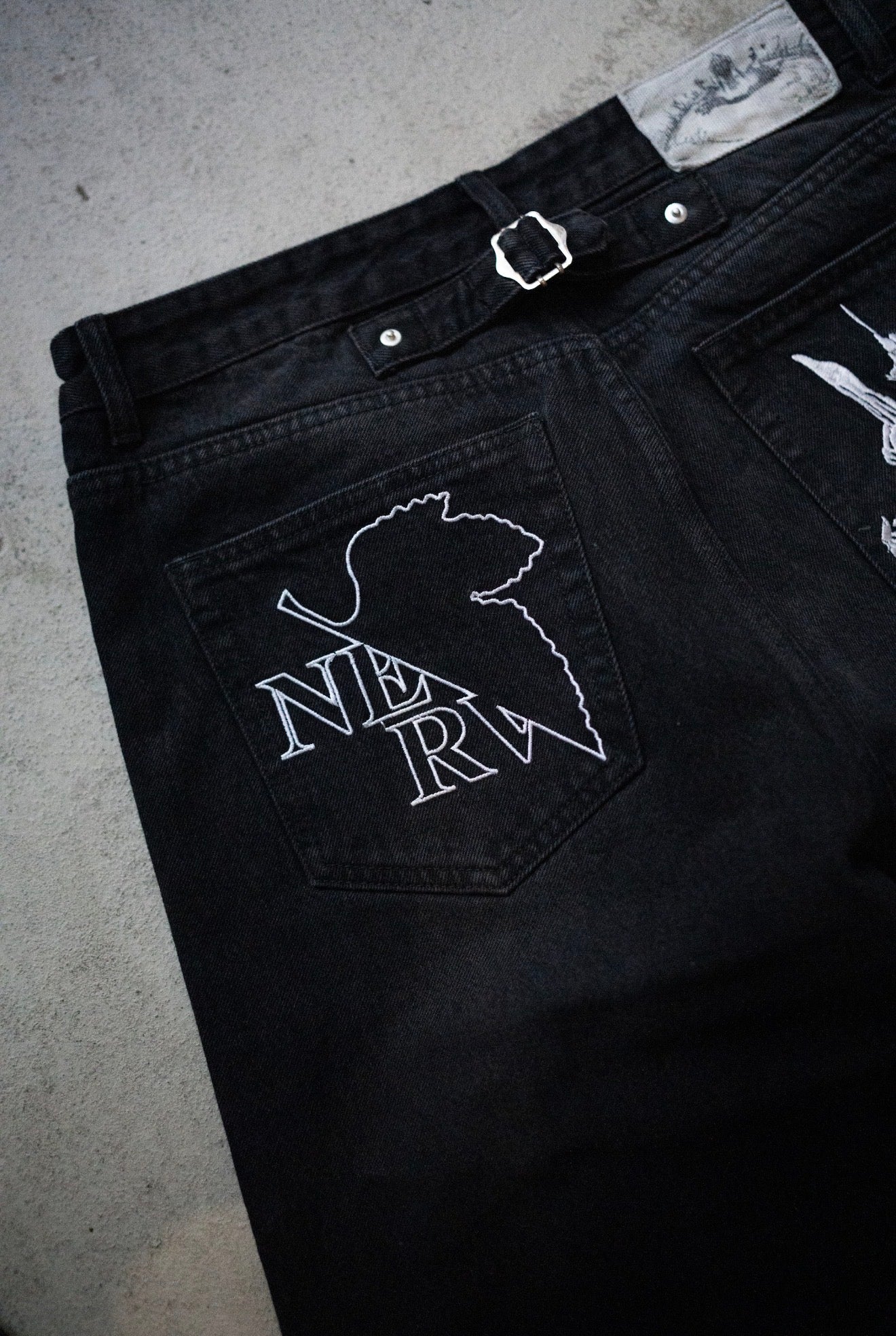 Shinji Jeans