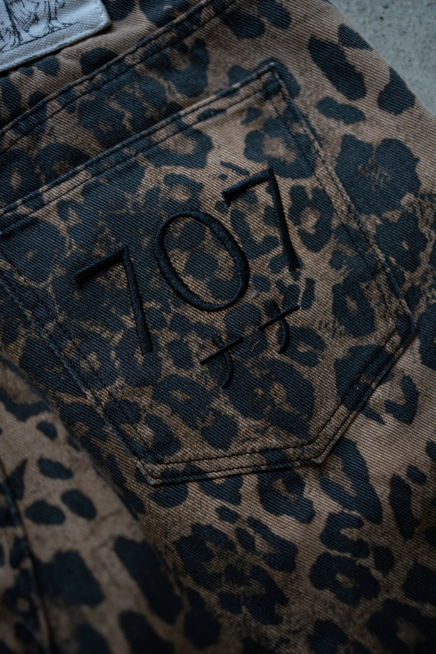 Nana Leopard Jeans